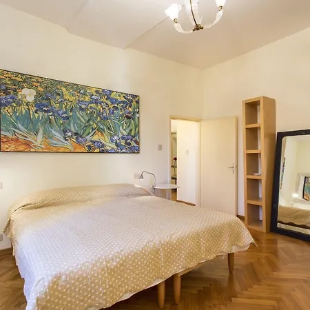 Casa Del Rettore By Апартаменты