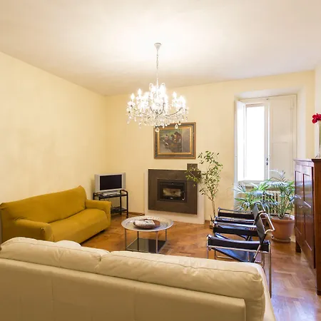 Casa Del Rettore By アパート *